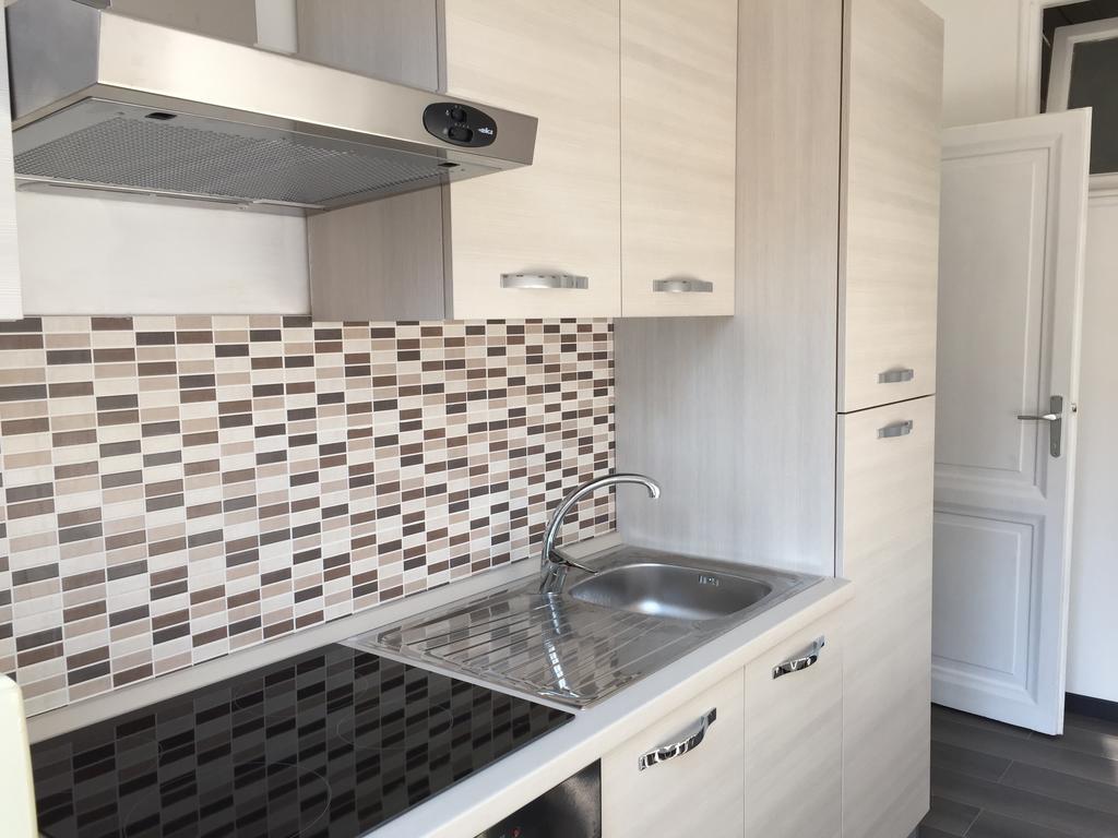 Elizabeth Apartment *